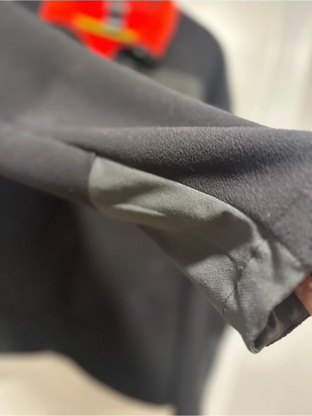 The North Face Jacket Sz:L Black Full Zip Chimborazo Fleece Red Sherpa Lined.